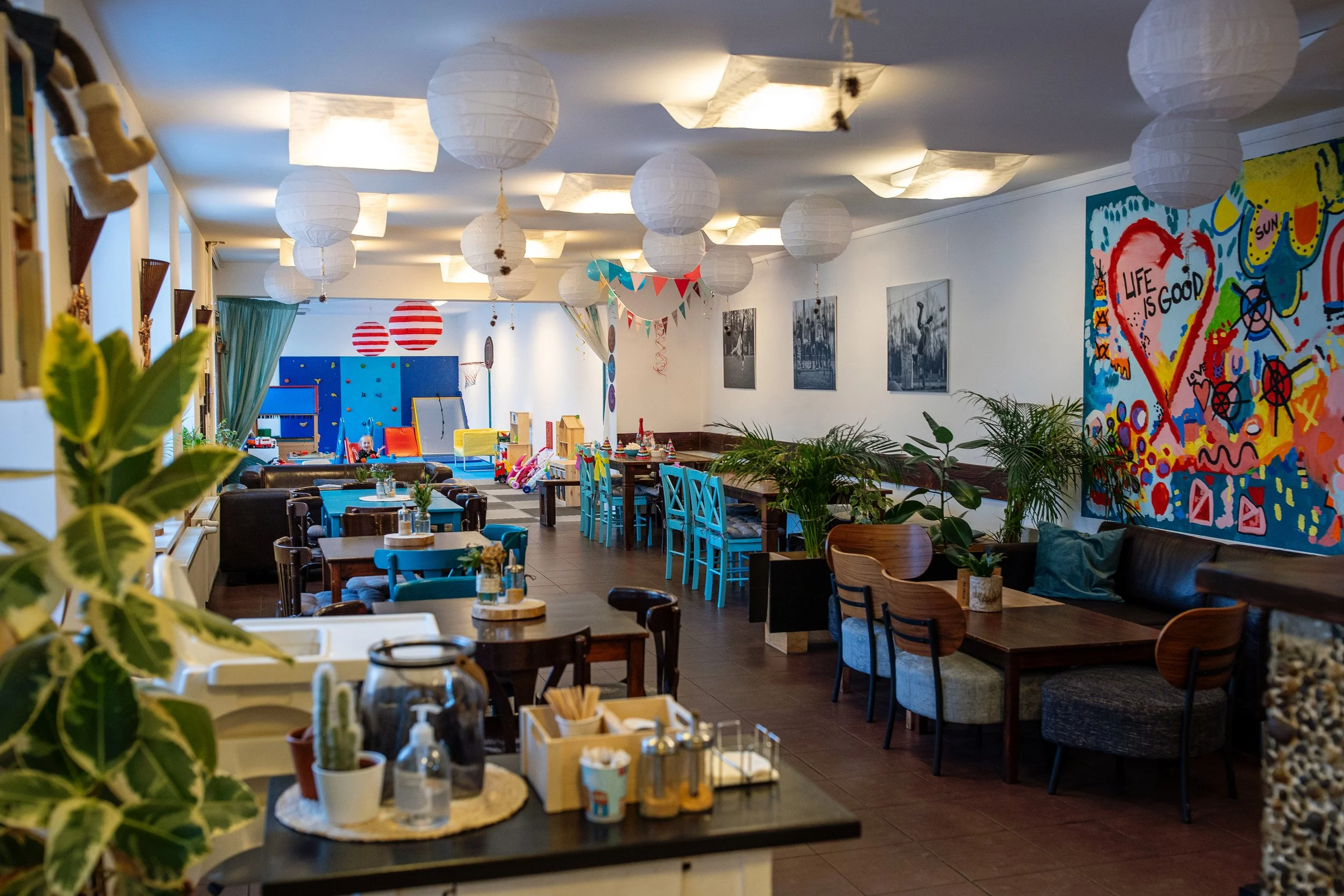 Detsky Raj Cafe and Playroom44 | Family-Friendly Ostrava