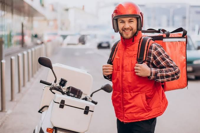 How to Become a Driver or Courier in Ostrava